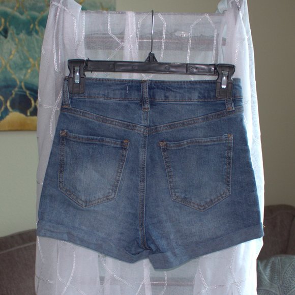 Highway Jeans | Denim Shorts - Picture 2 of 6